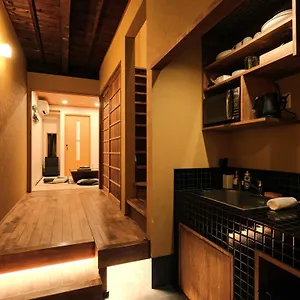 Tsumugi Horikawakichimonji , 京都市 日本
